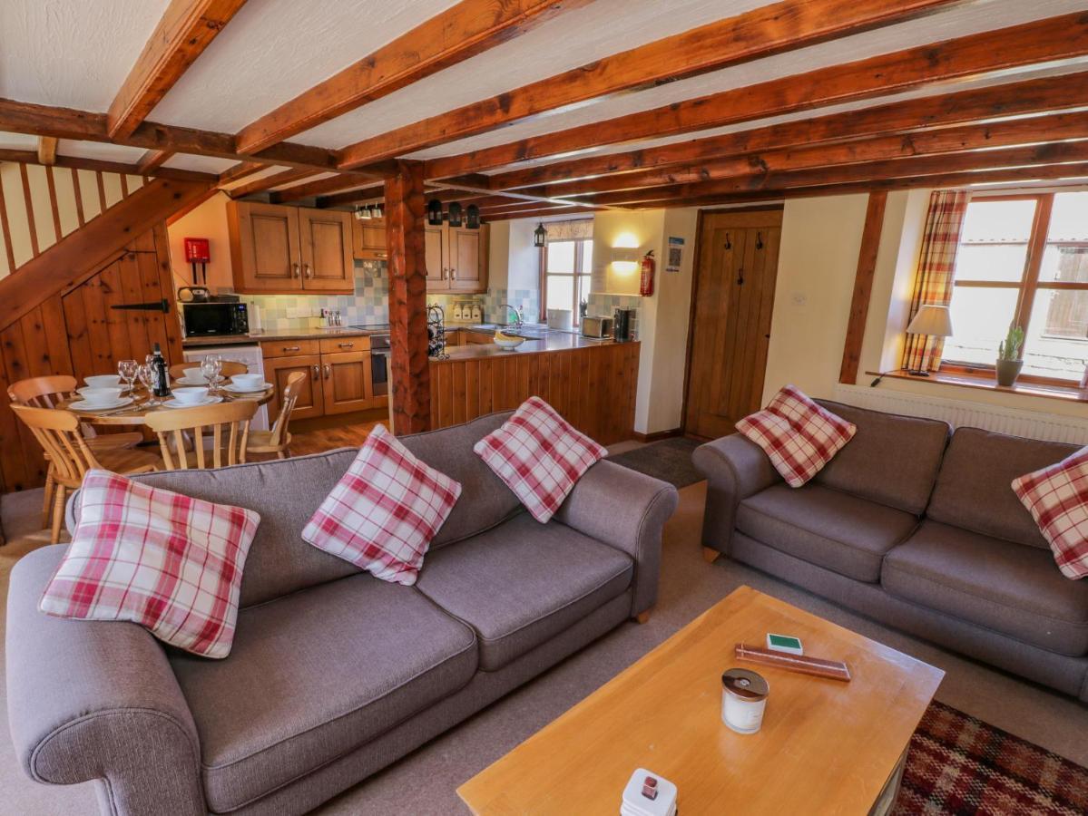 Danby Cottage Уитби Экстерьер фото