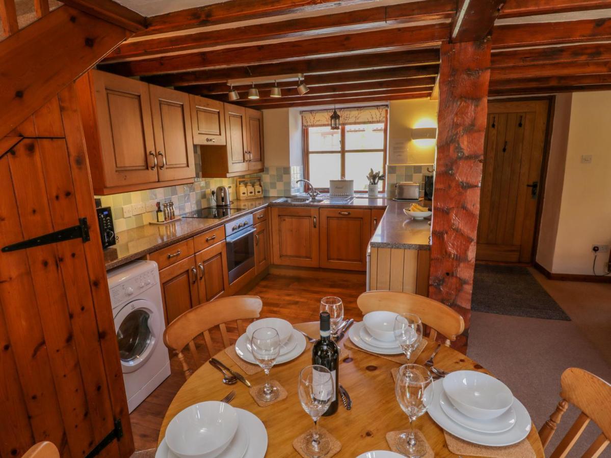 Danby Cottage Уитби Экстерьер фото